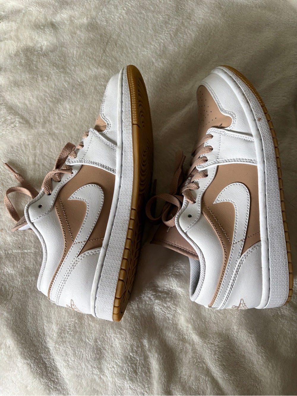 Air Jordan Low 1